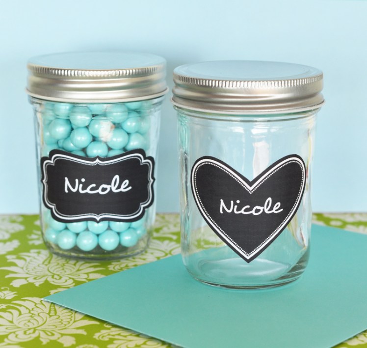mini-mason-jars-with-vinyl-chalkboard-labels_KPEB2310CL